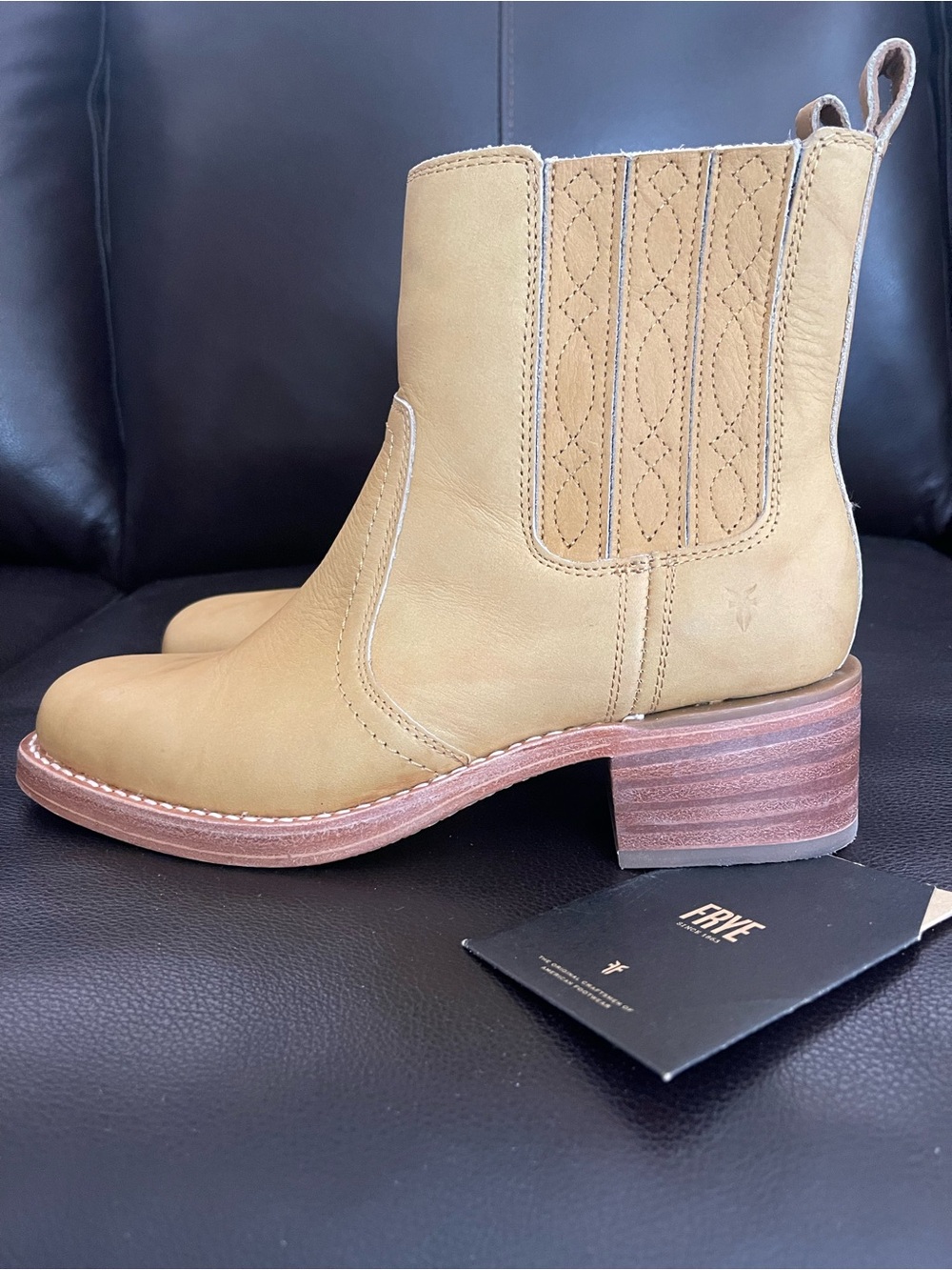 Frye Campus Chelsea Boots - Picture 6 of 13